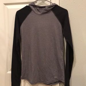 Under Armour run. Size small.